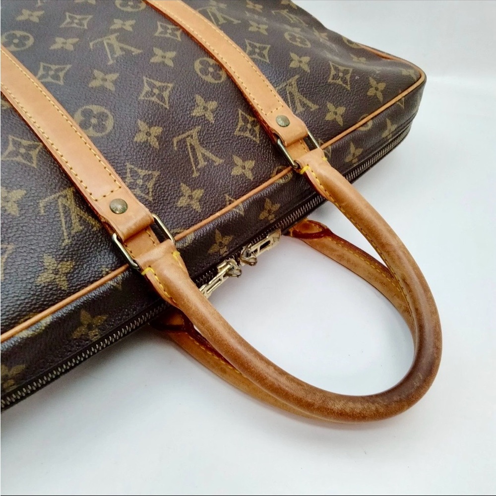 Authentic LOUIS VUITTON Monogram Porte Document Voyage - Picture 8 of 12